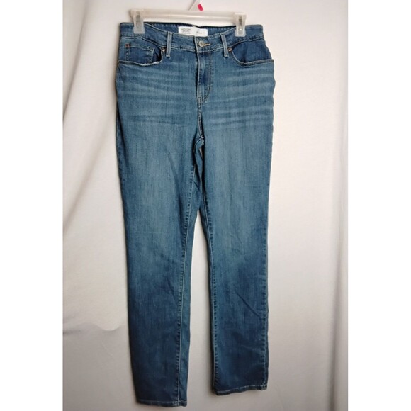 Levi's Jeans Women's 32X30 (Tag 10 L) Signature Stretch Mid Rise Slim  light - Picture 1 of 4